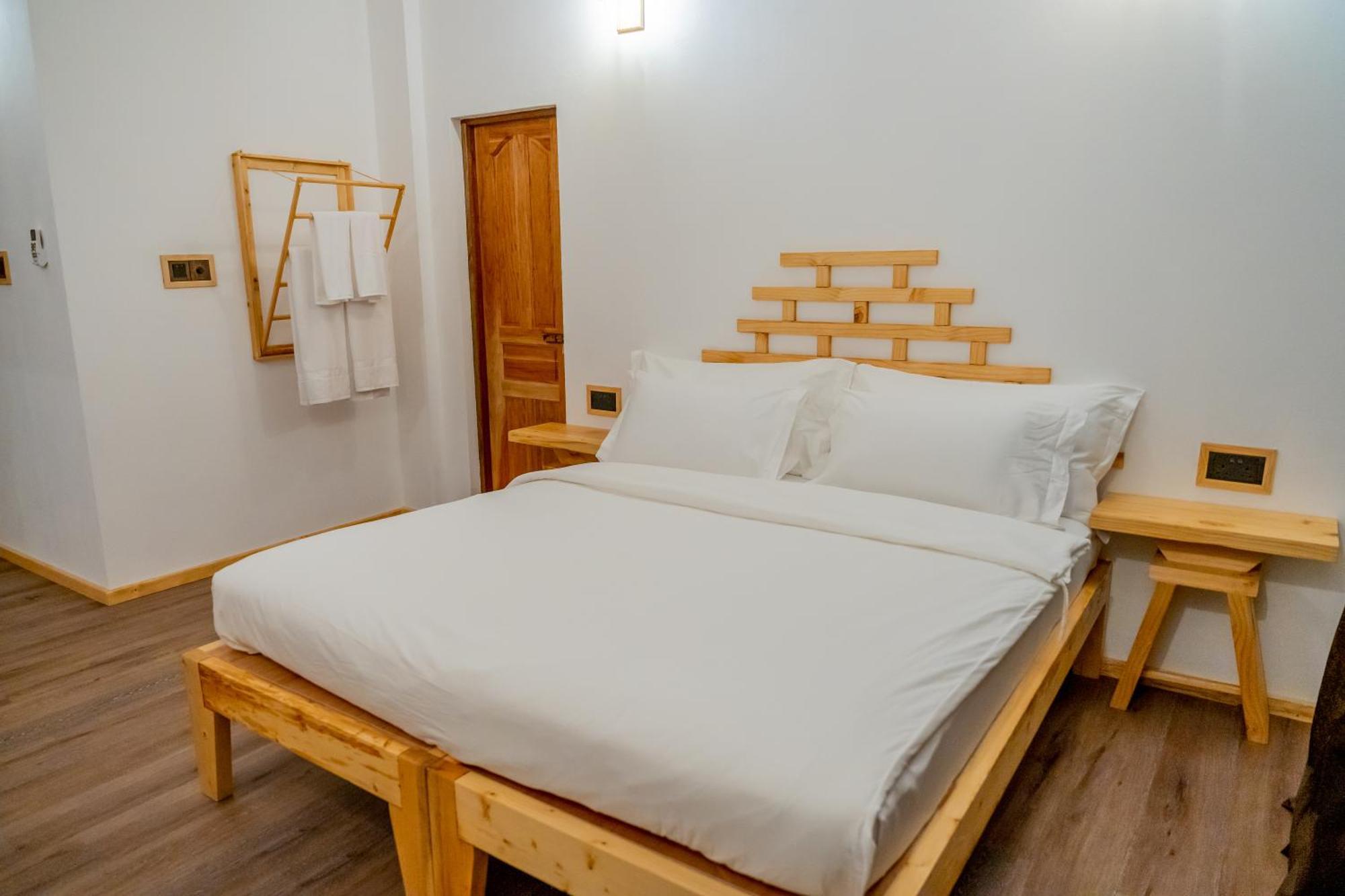 Hotel Manta Sea View Himandhoo Exterior foto